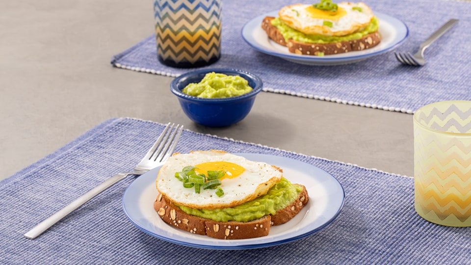 Avocado Toast com toque cremoso de iogurte