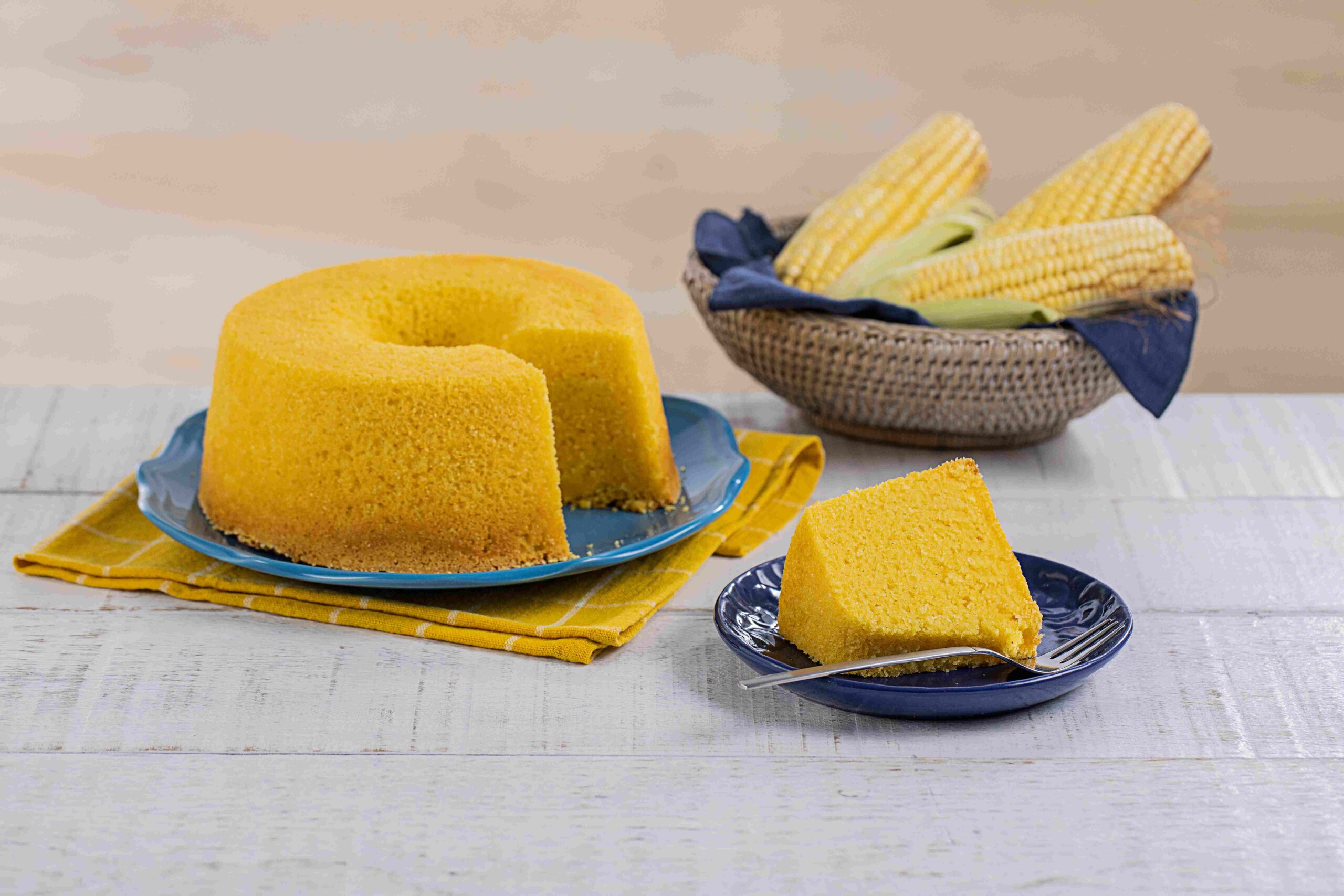 Bolo de Milho com Iogurte 