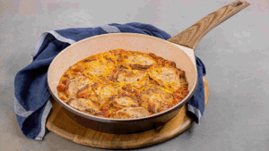 Filé de Frango Grelhado com Molho de Iogurte 