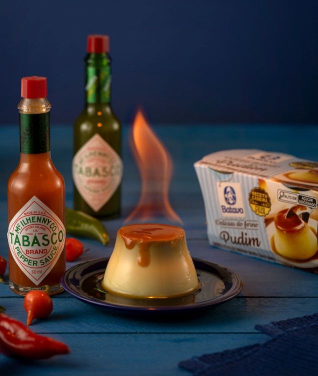 Pudim Batavo com Calda Picante de Tabasco